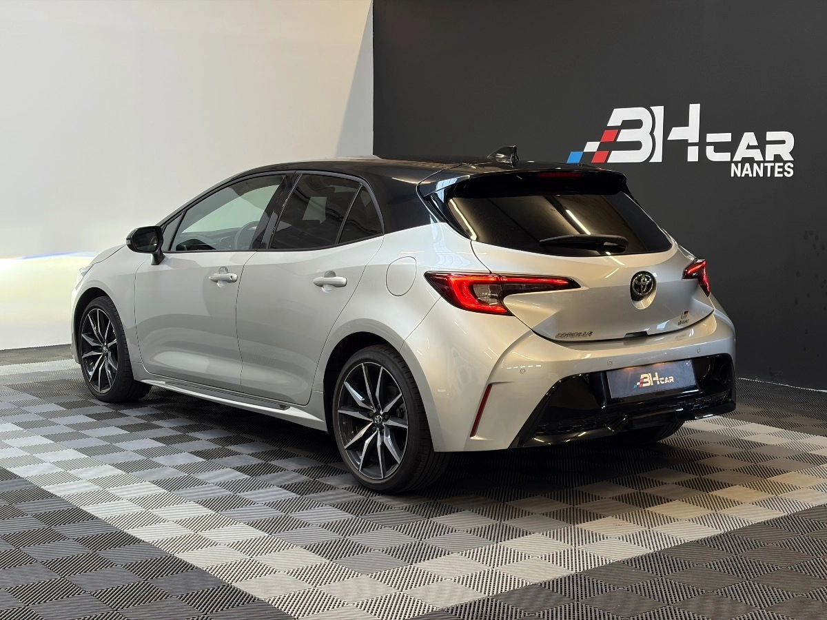 Toyota Corolla - photo 3
