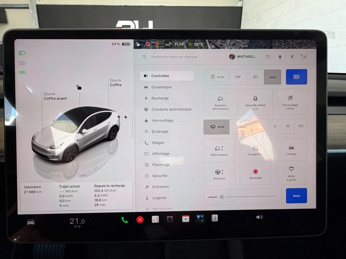 Tesla Model-y - photo 15