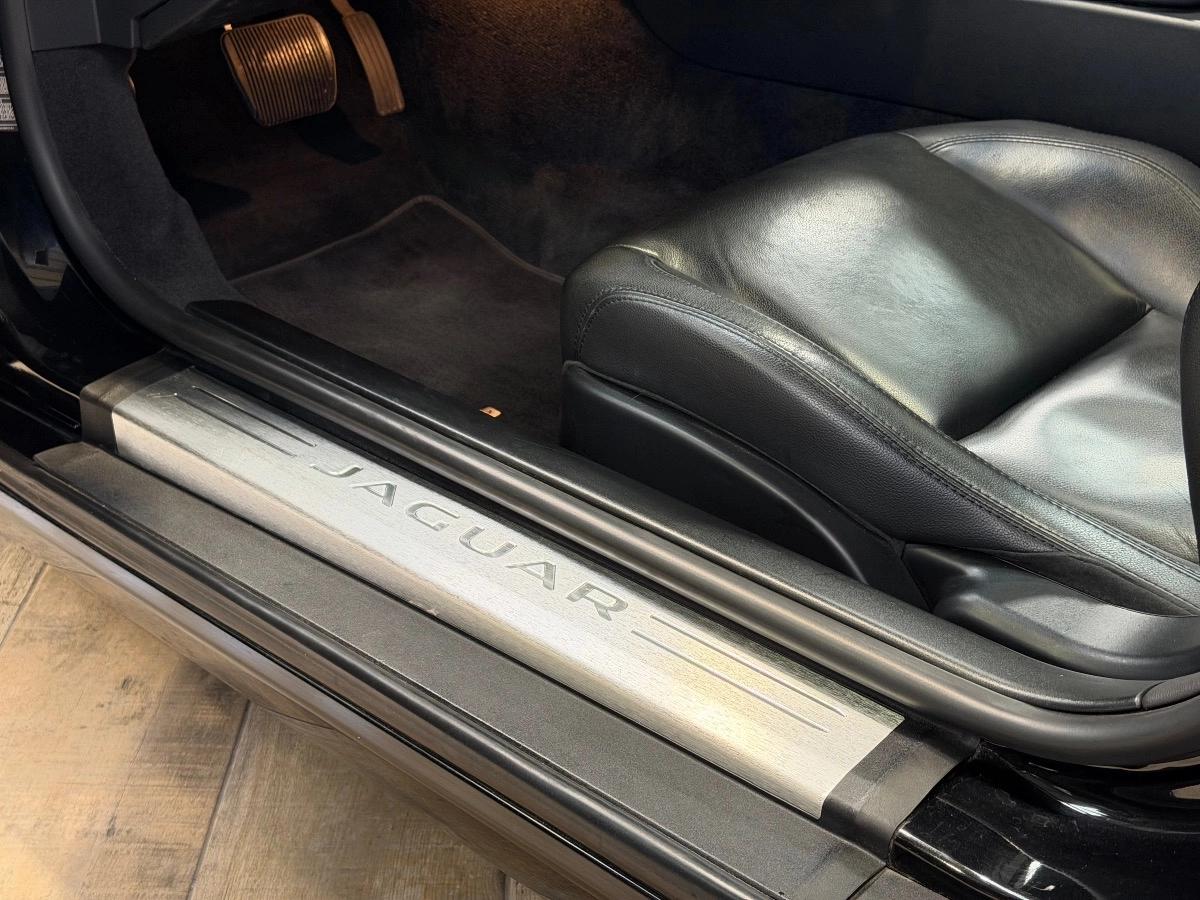 Jaguar F-type COUPE 3.0 340 BVA