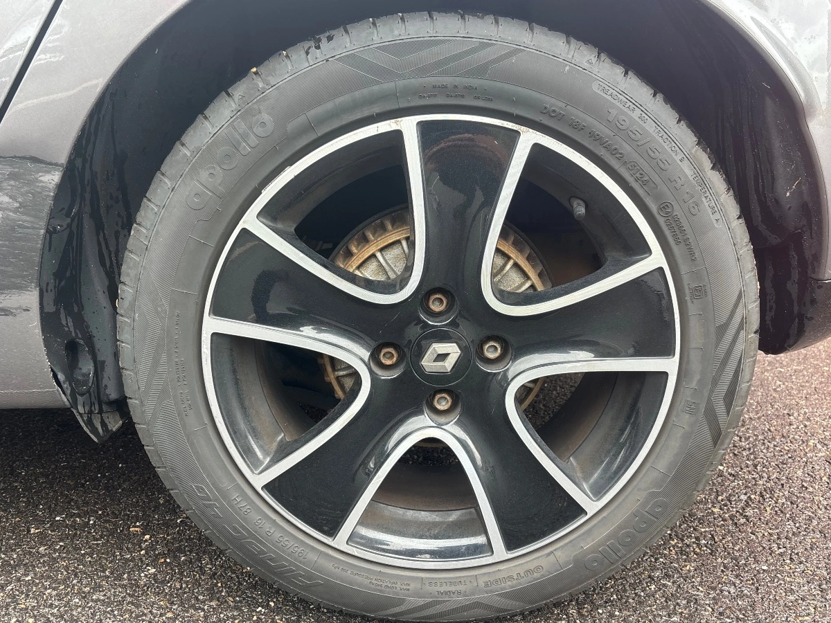 Renault Clio - photo 26
