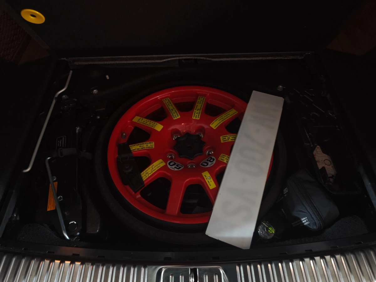 Porsche Cayenne - photo 30