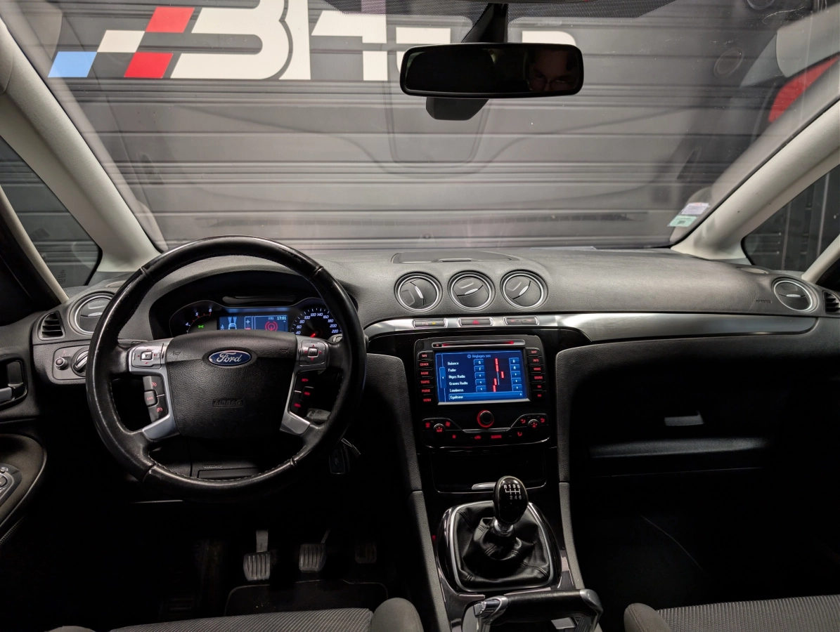 Ford S-max - photo 21