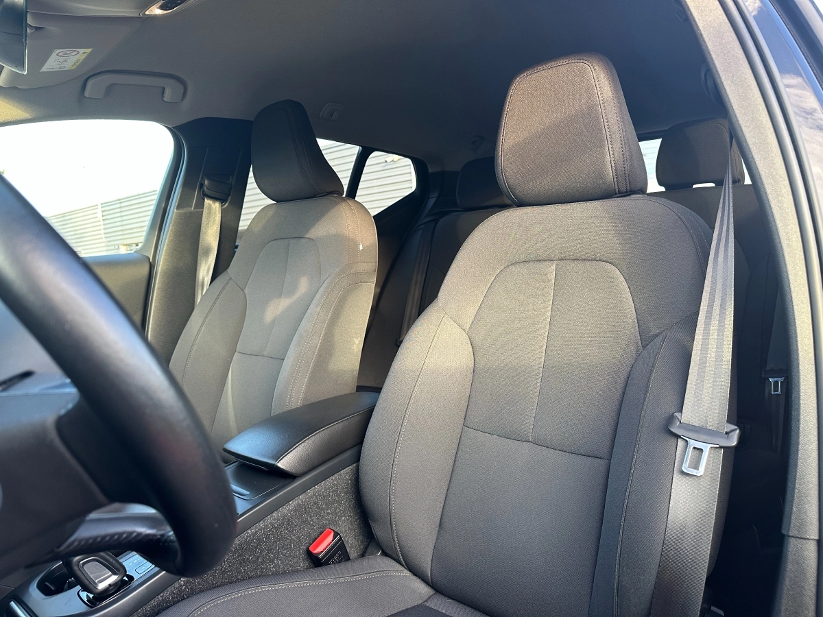 Volvo Xc40 - photo 10