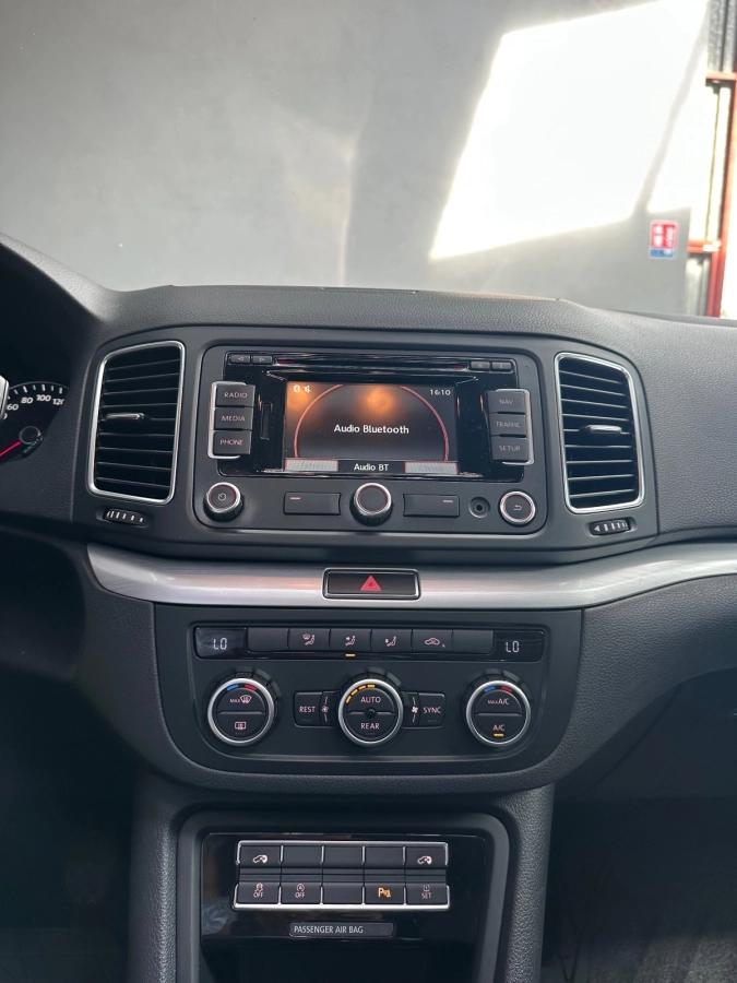 Volkswagen Sharan 2.0 TDI 140 BLUEMOTION CUP