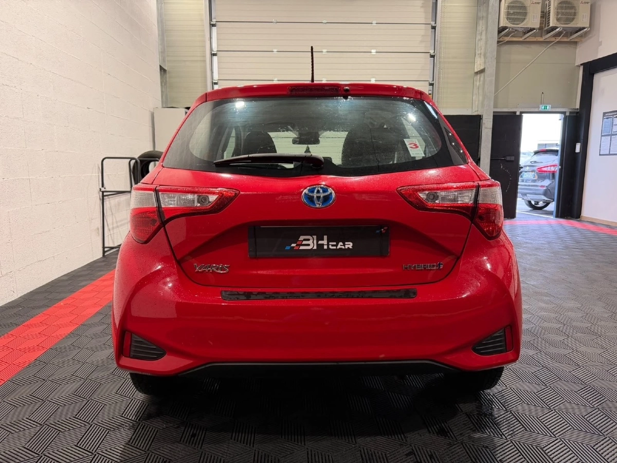 Toyota Yaris - photo 4