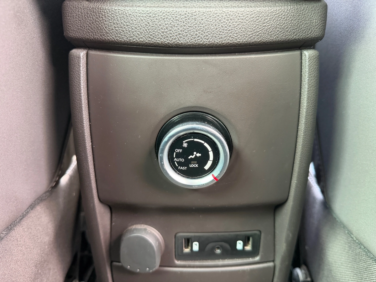 Renault Espace - photo 16