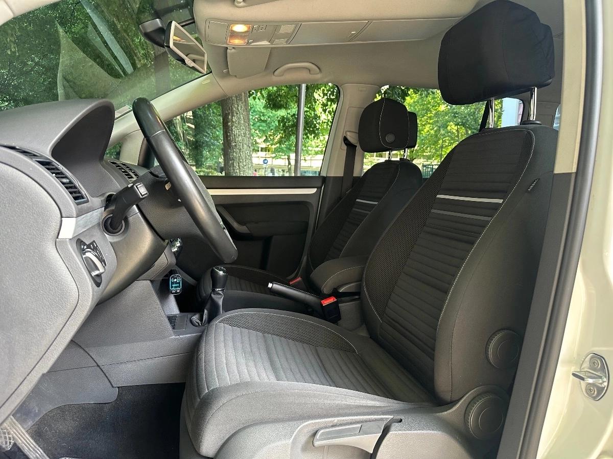 Volkswagen Touran 1.6 TDI 105 BLUEMOTION CUP
