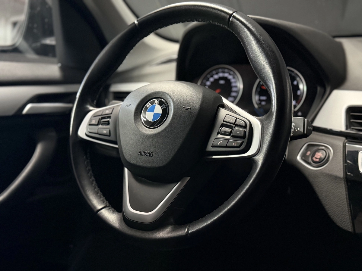 Bmw X1 - photo 7