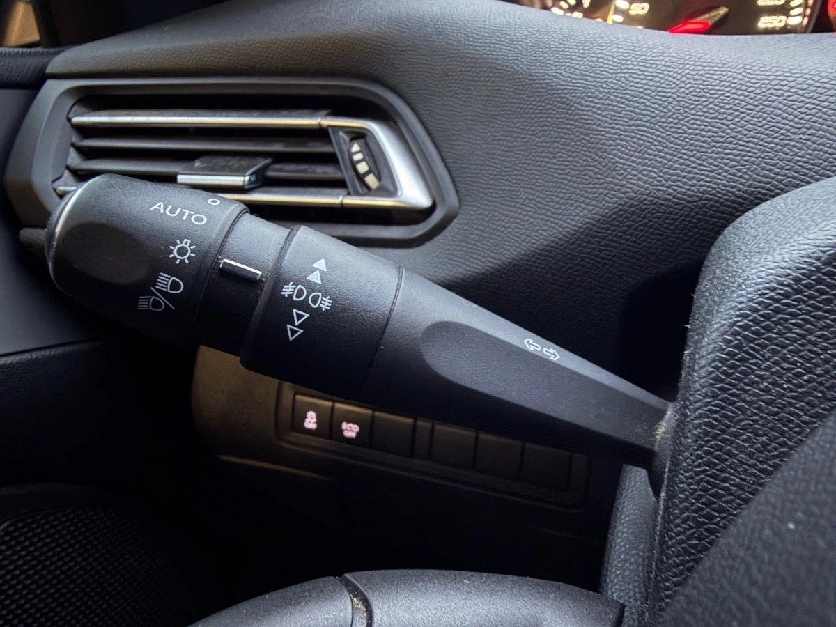 Peugeot 308 - photo 29