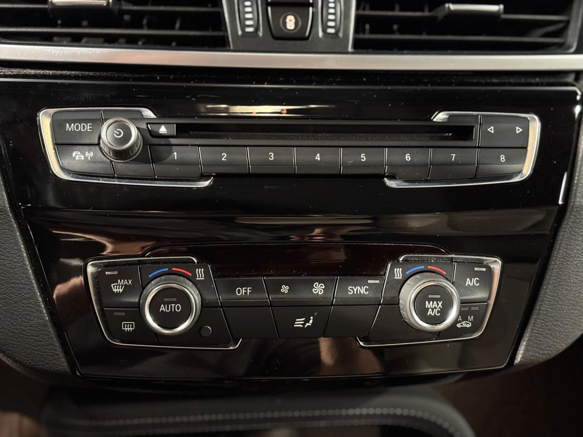 Bmw X1 - photo 20