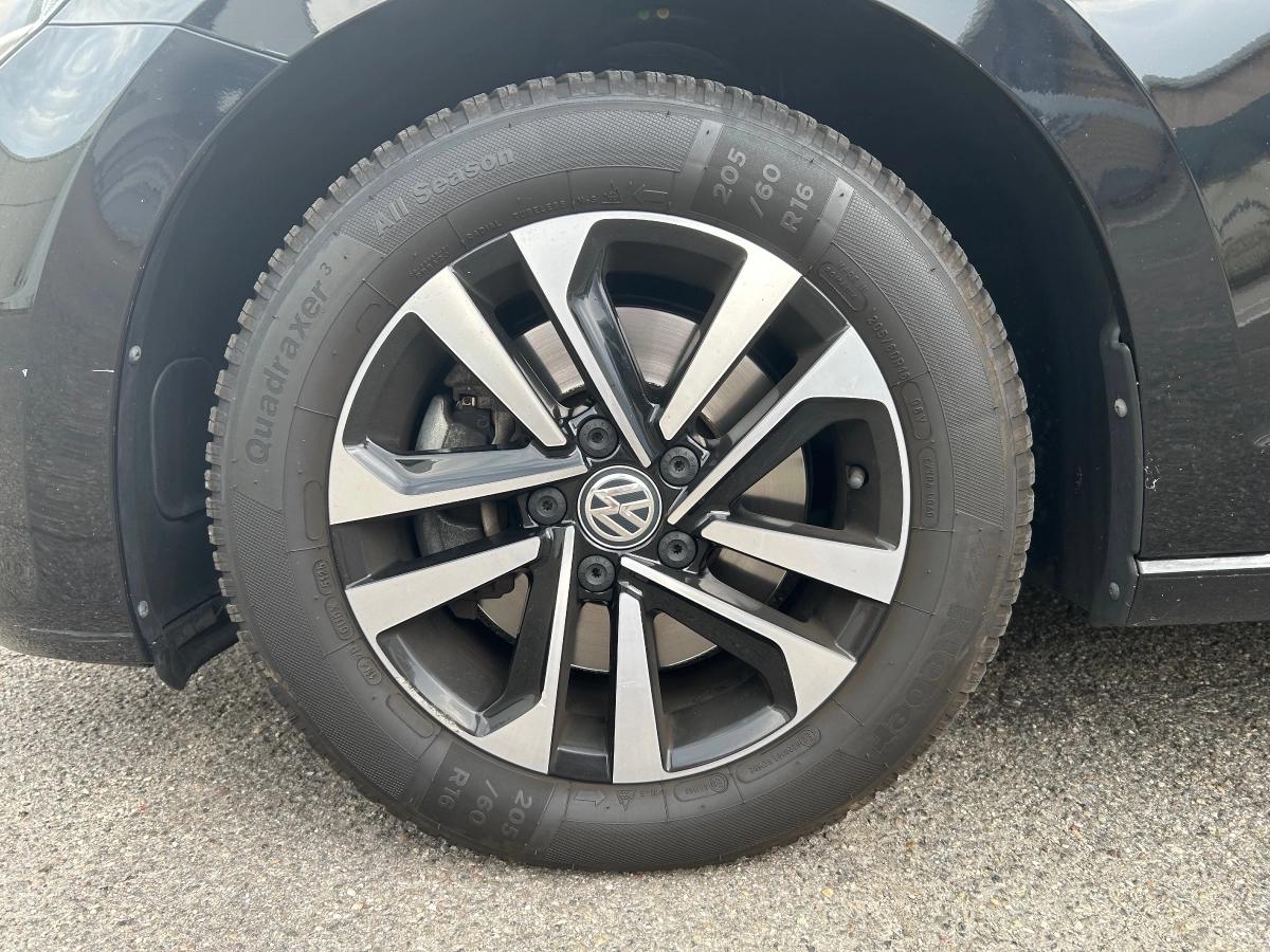 Volkswagen Touran 2.0 TDI 115 LOUNGE DSG BVA