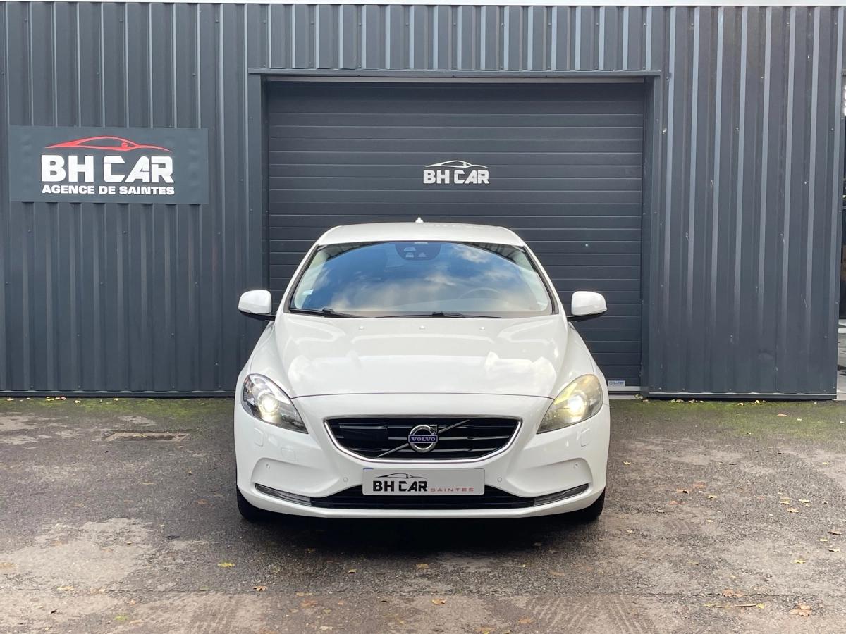 Aperçu indisponible de Volvo V40