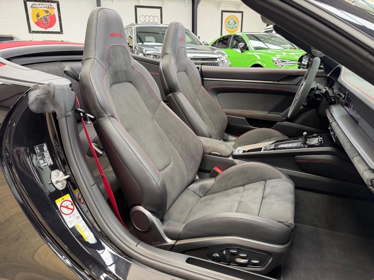Porsche 911 (992) (2) Cabriolet 4 GTS 3.6 541 PDK 1ère Main FR TVA