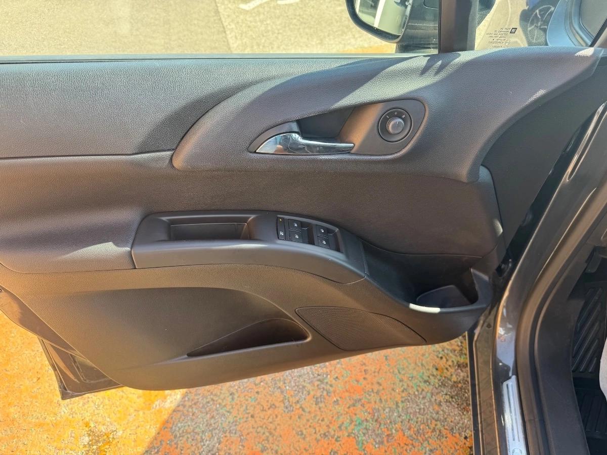 Opel Meriva 1.4 TWINPORT T 120 CONNECT PACK