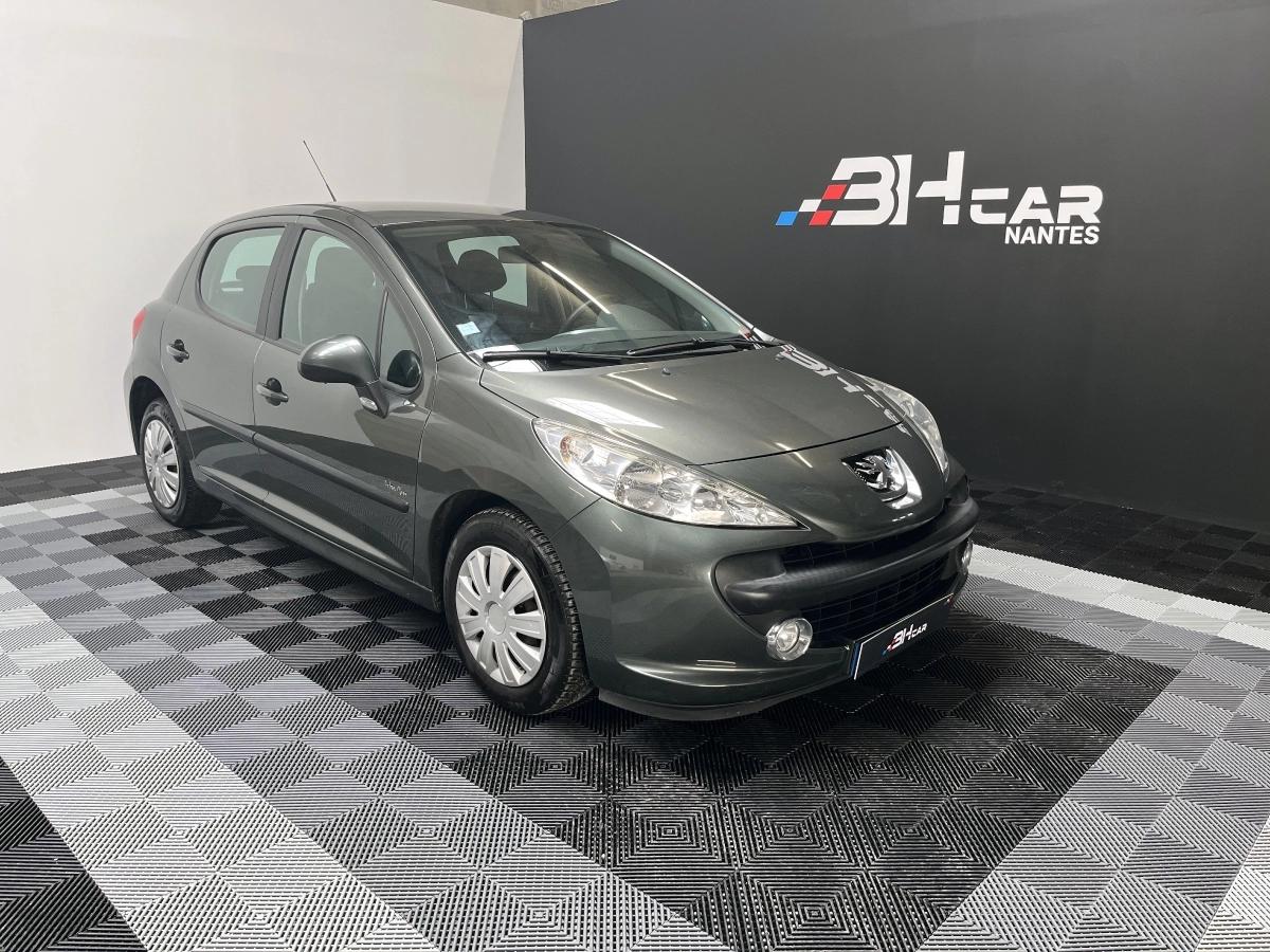 Image: Peugeot 207 1.4 75 URBAN