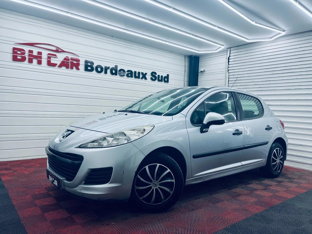 Image: Peugeot 207 1.4 75 URBAN
