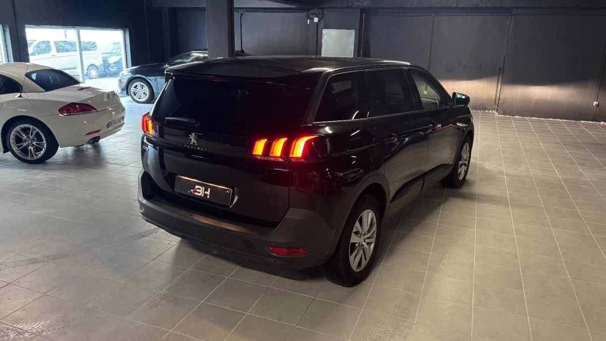 Peugeot 5008 - photo 31