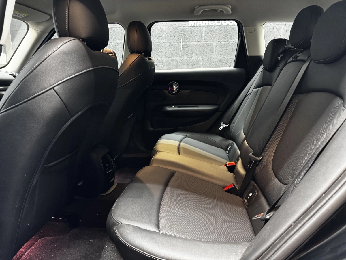 Mini Clubman - photo 16