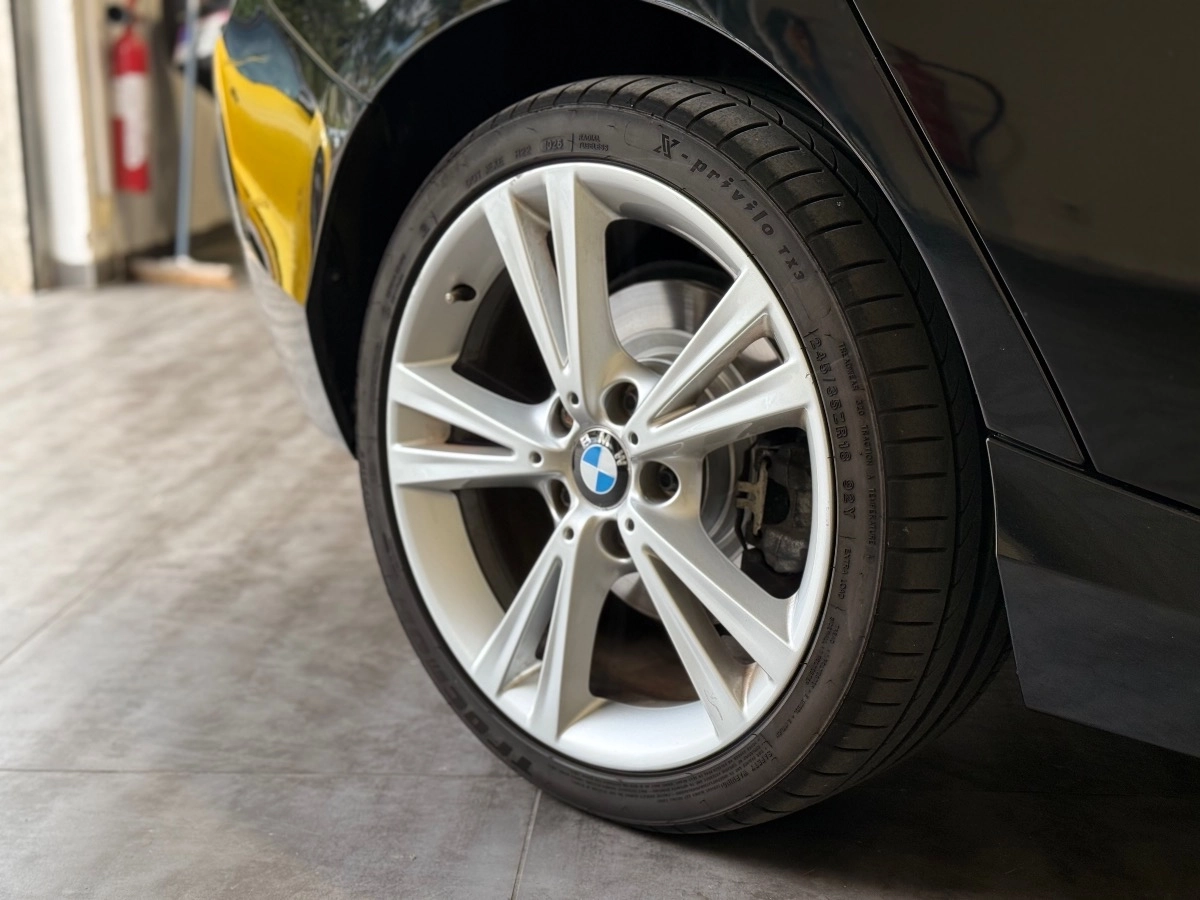 Bmw Serie 1 - photo 26