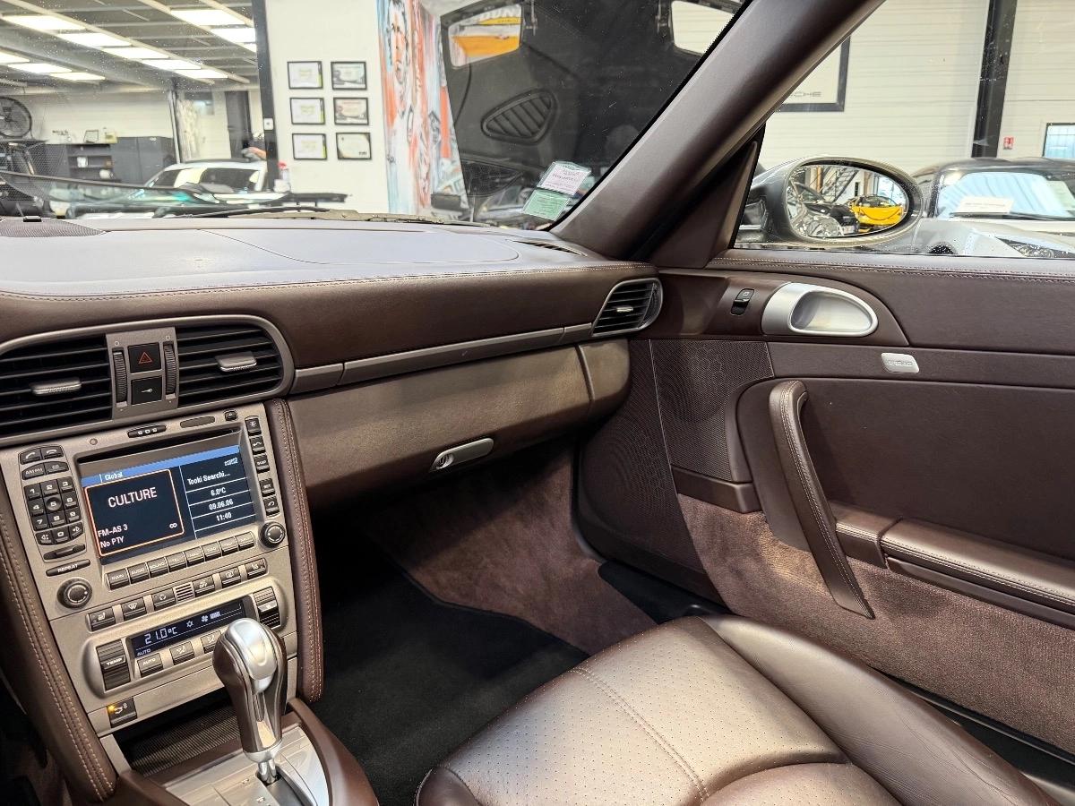 Porsche 911 COUPE 997 3.6 325 TARGA 4 TIPTRONIC-S BVA