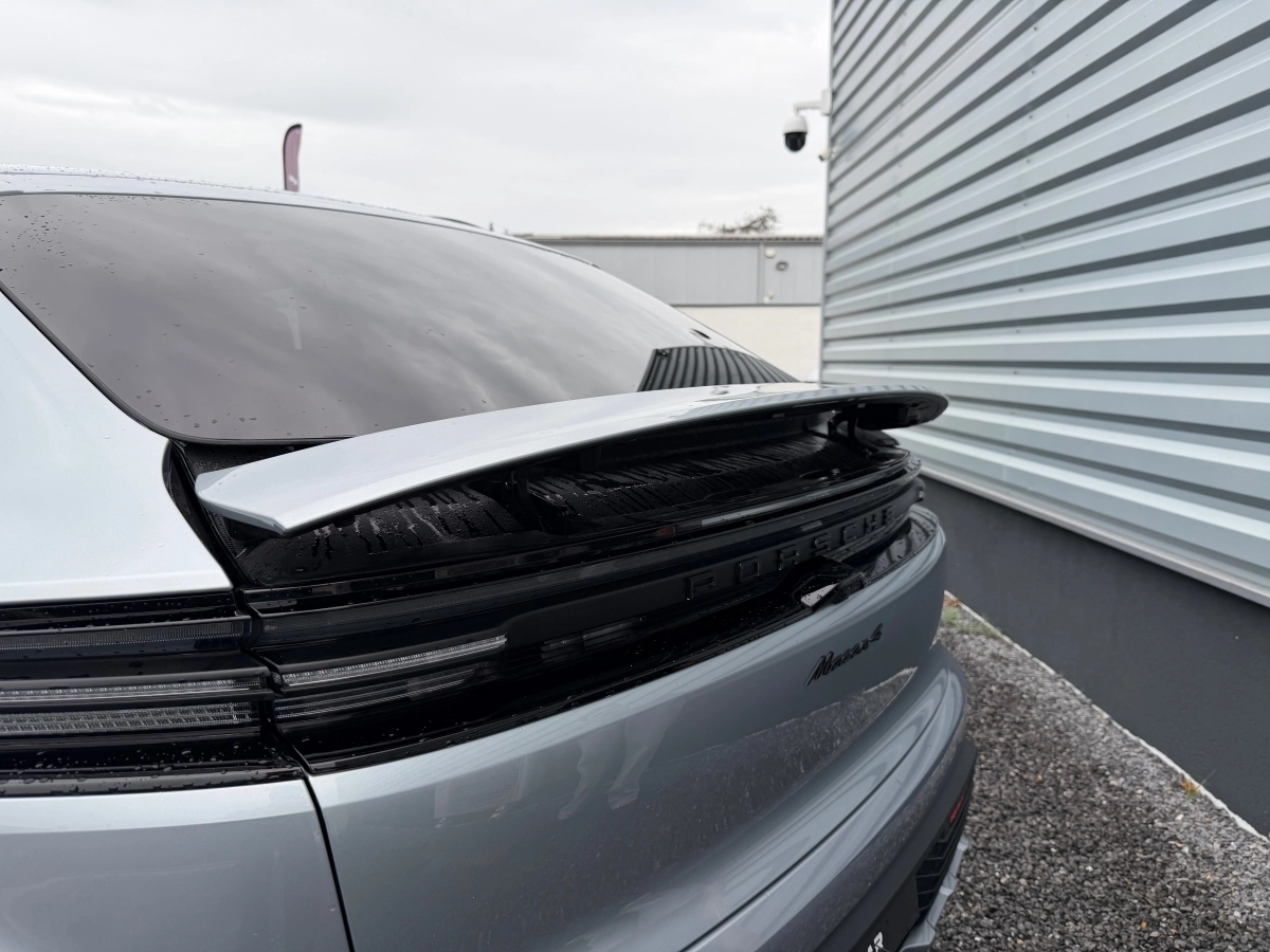 Porsche Macan - photo 20