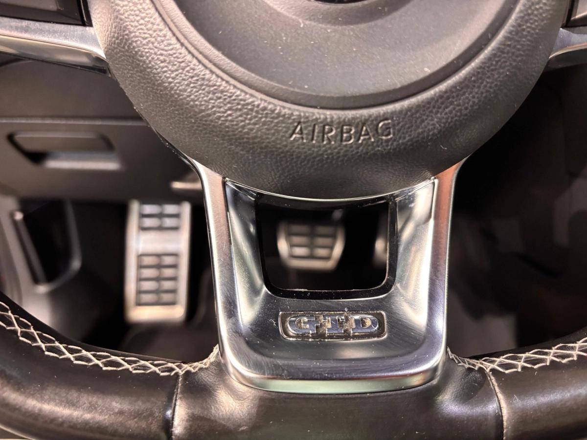 Aperçu indisponible de Volkswagen Golf