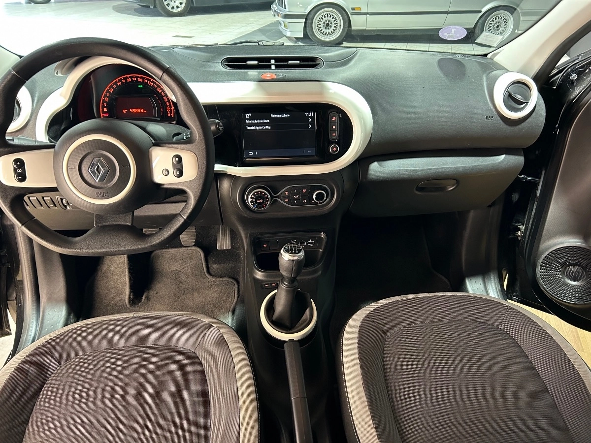 Renault Twingo - photo 15