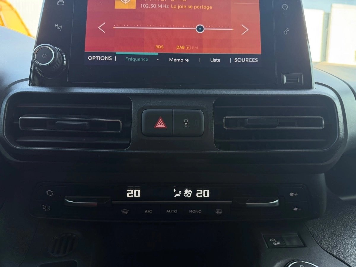 Citroen Berlingo - photo 24