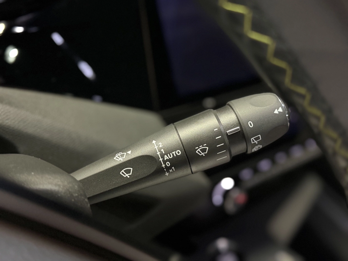 Peugeot 308 - photo 11