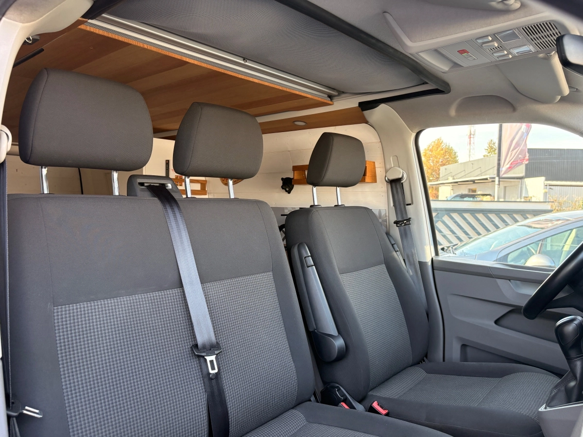Volkswagen Transporter Vu - photo 11