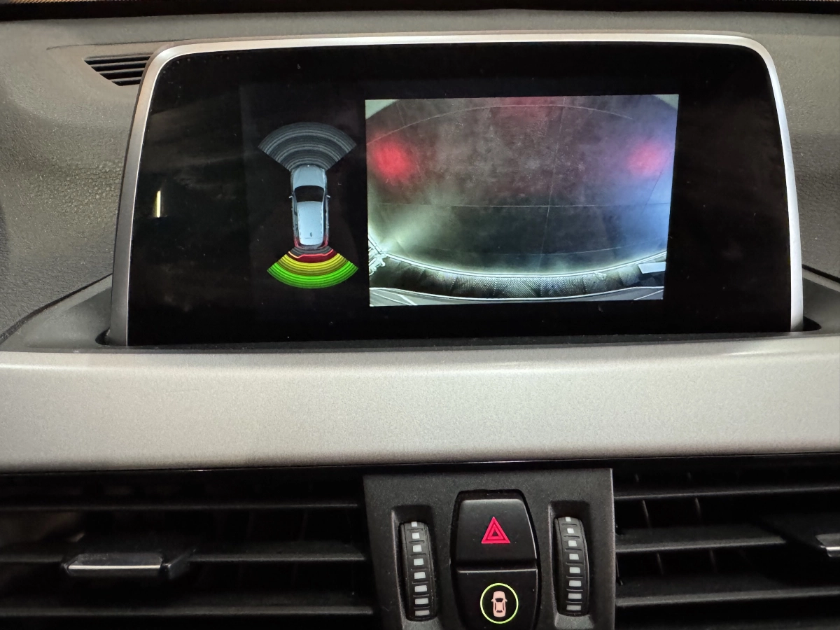 Bmw X1 - photo 9