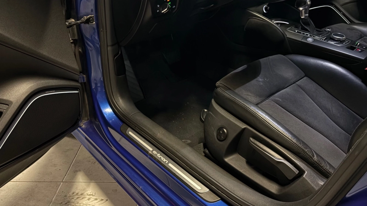 Audi A3 - photo 17