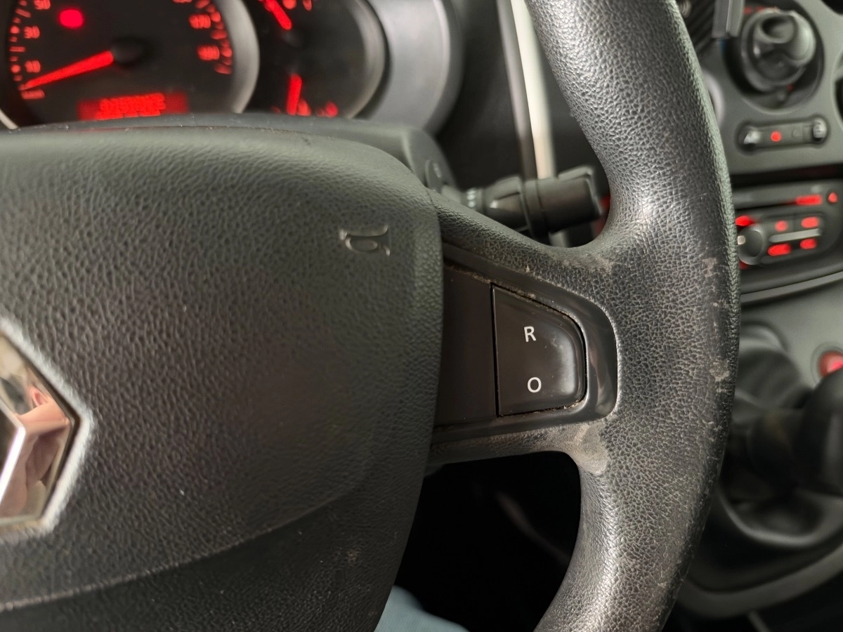 Renault Kangoo Express - photo 15