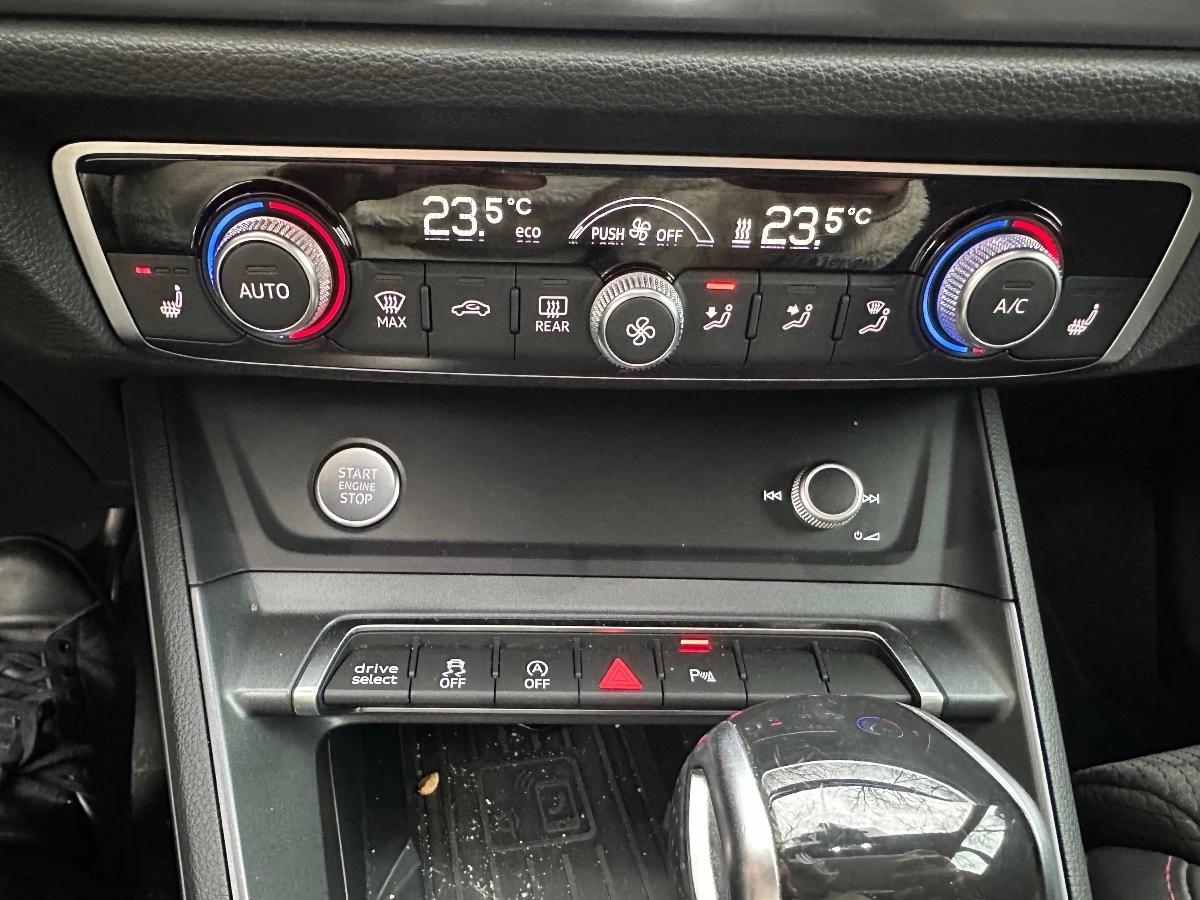 Audi Q3 2.0 45 TFSI 230 S-LINE QUATTRO S-TRONIC BVA