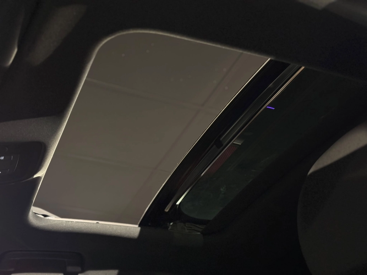 Audi Q3 - photo 29