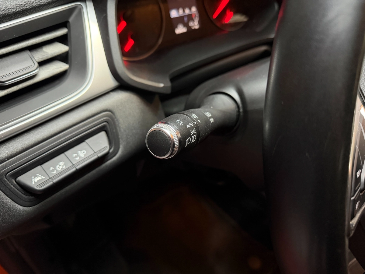 Renault Captur - photo 19
