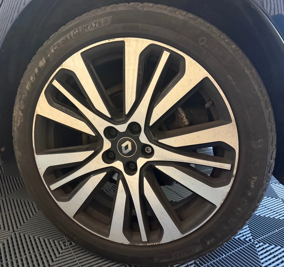 Renault Scenic - photo 22