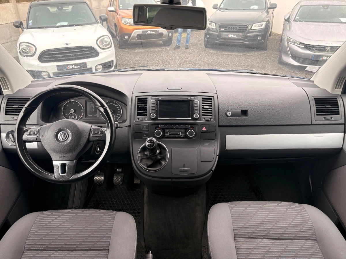 Volkswagen Multivan - photo 7