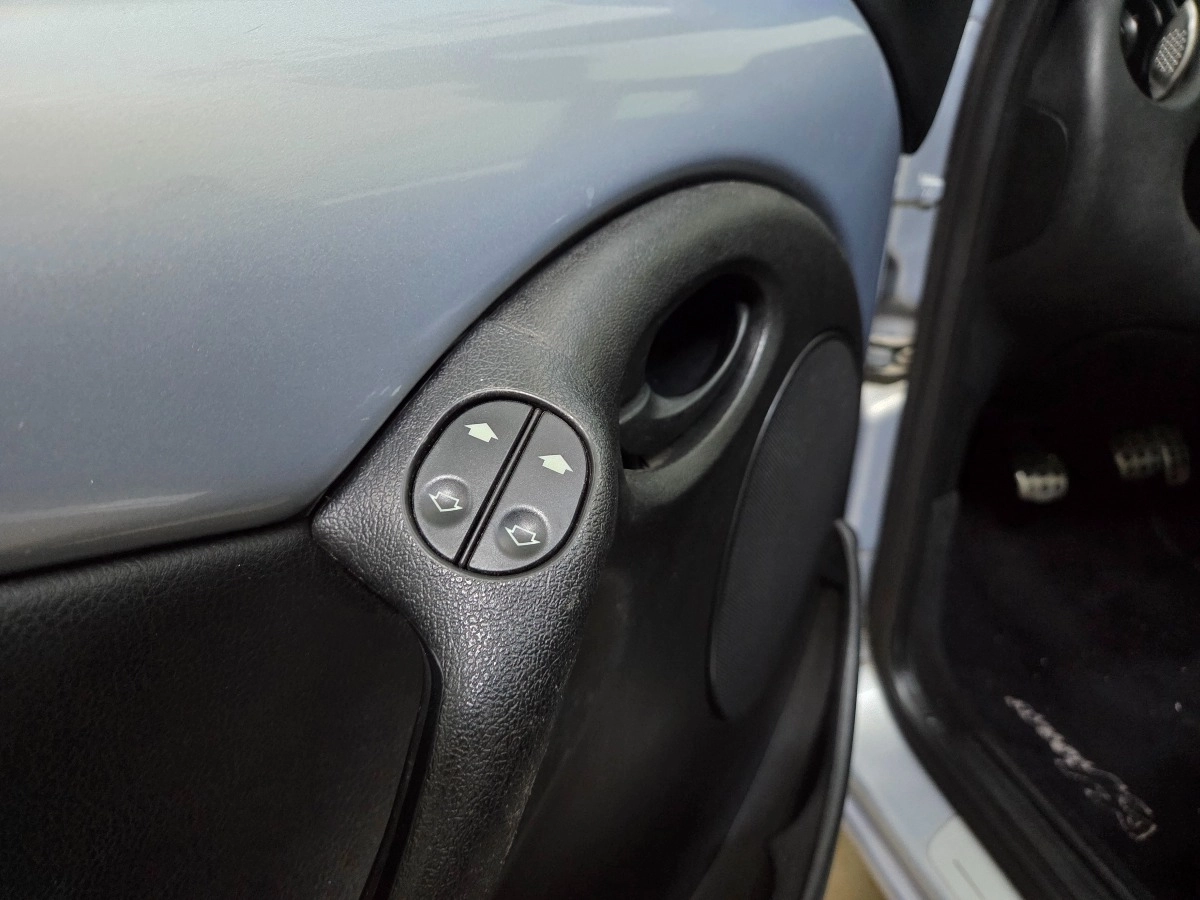 Ford Ka - photo 17