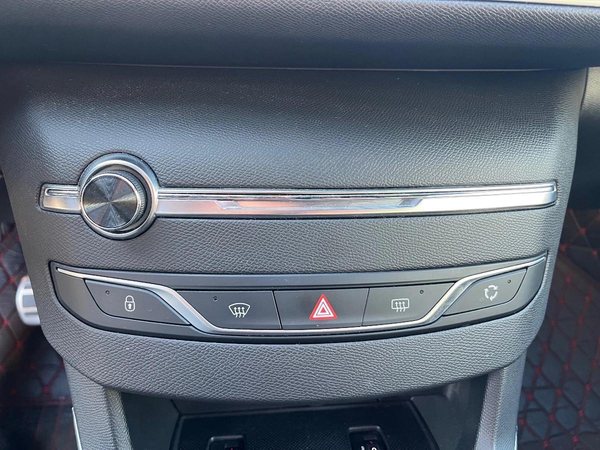 Peugeot 308 GENERATION-II 1.2 PURETECH 130 GT LINE START-STOP