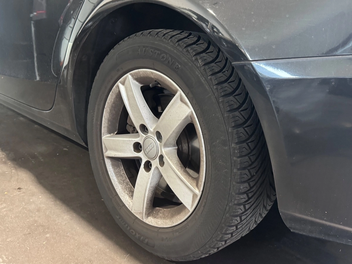 Audi A4 - photo 16