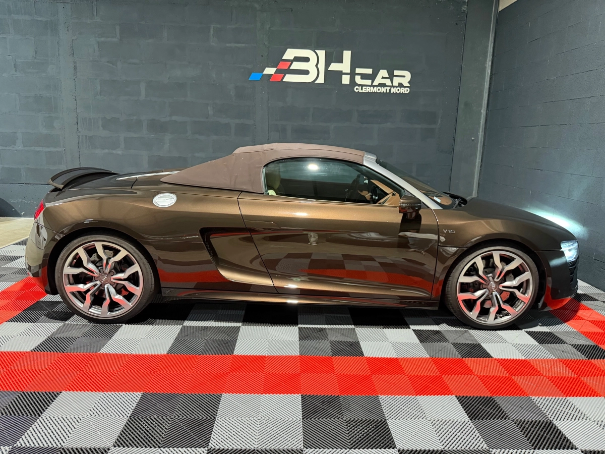 Audi R8 - photo 21