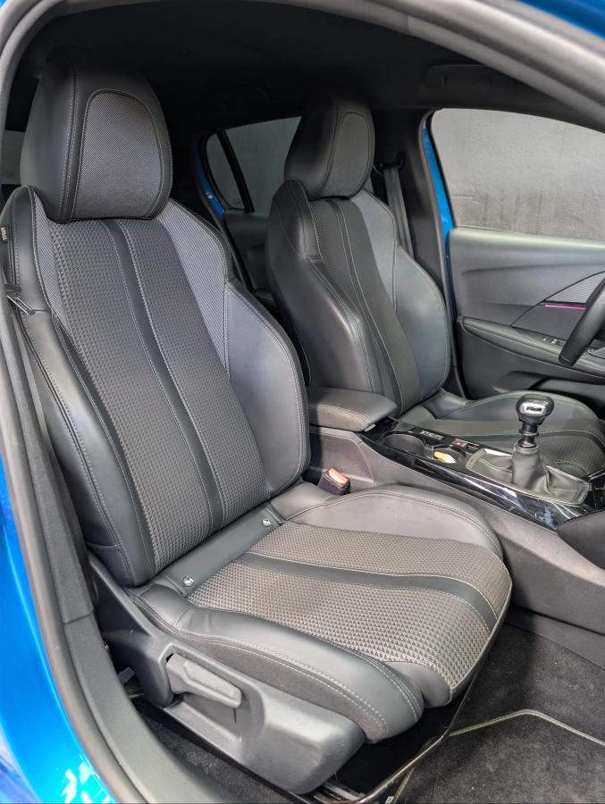 Peugeot 208 GENERATION-II 1.5 BLUEHDI 100 GT LINE START-STOP