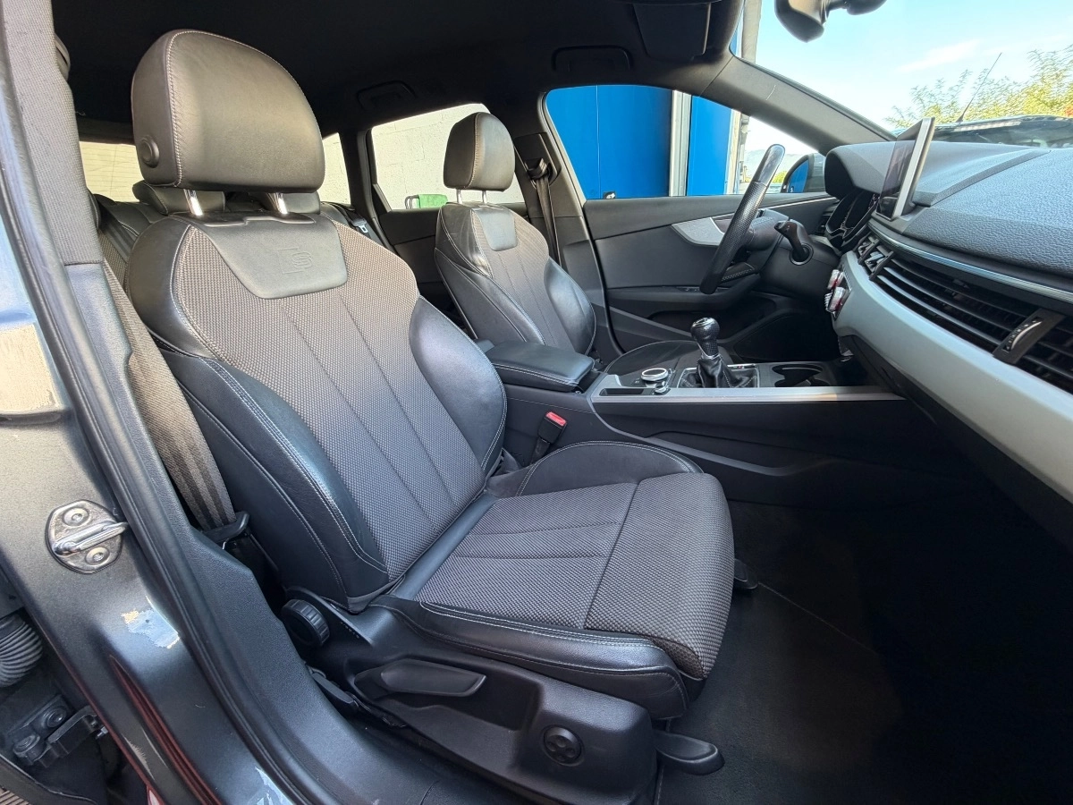 Audi A4 - photo 10
