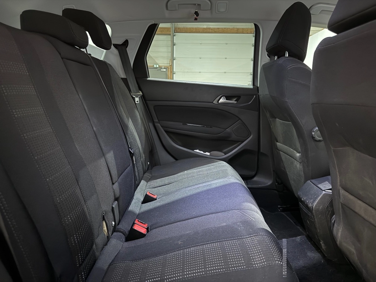 Peugeot 308 - photo 16