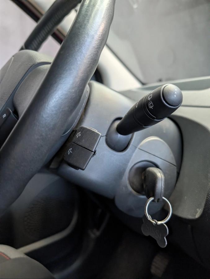 Renault Twingo 1.2 LEV 75 PURPLE