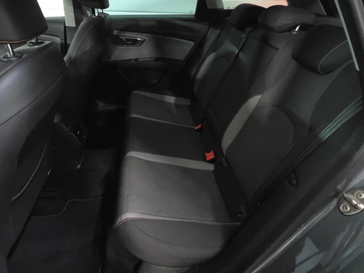 Seat Leon - photo 13