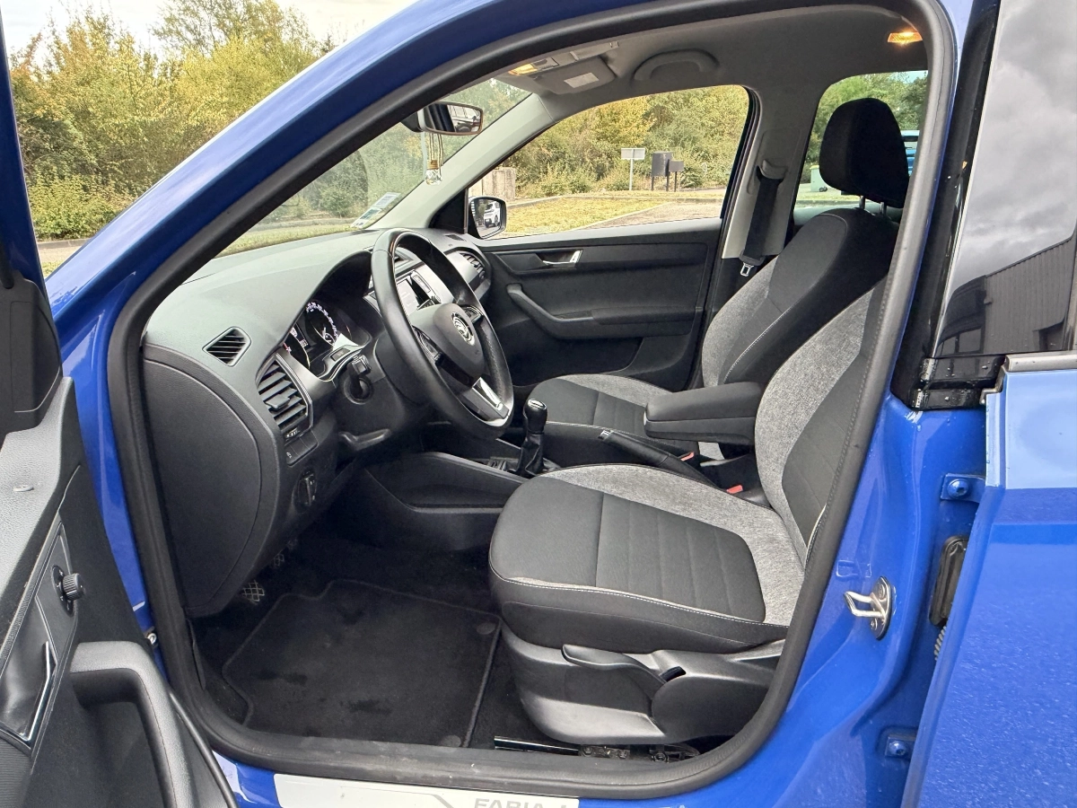 Skoda Fabia - photo 9