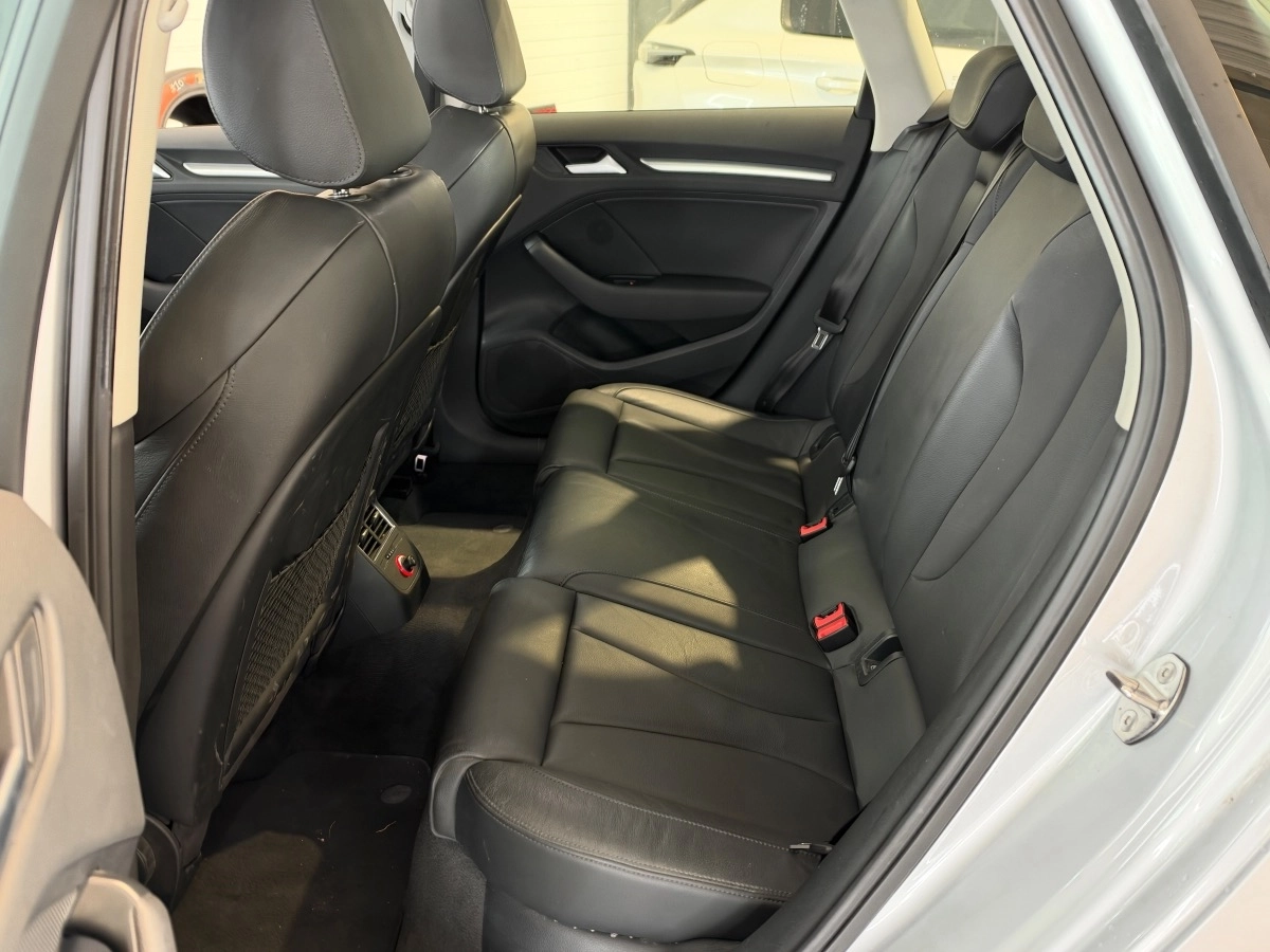 Audi A3 - photo 17