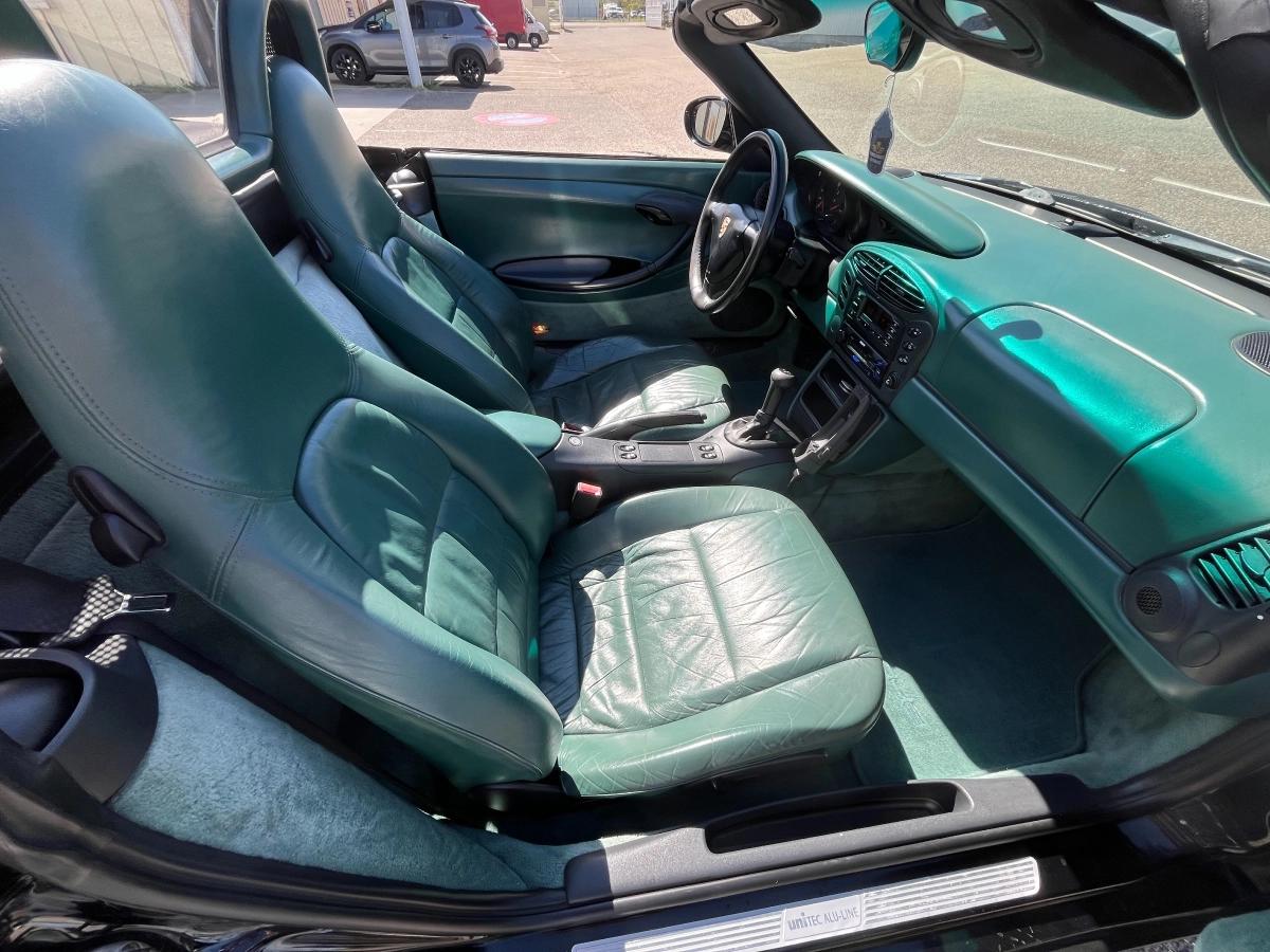 Porsche Boxster 2.5 205